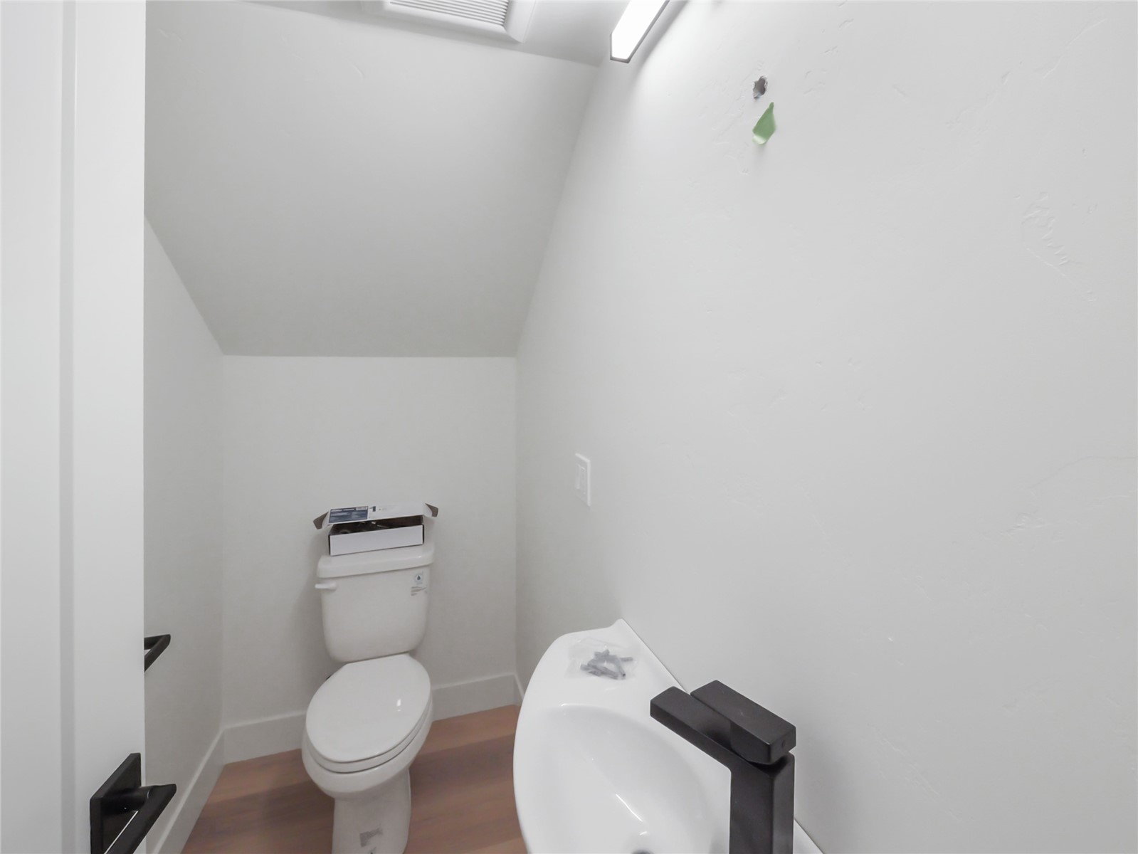 740 Blue River Parkway E11 Property Photo 3