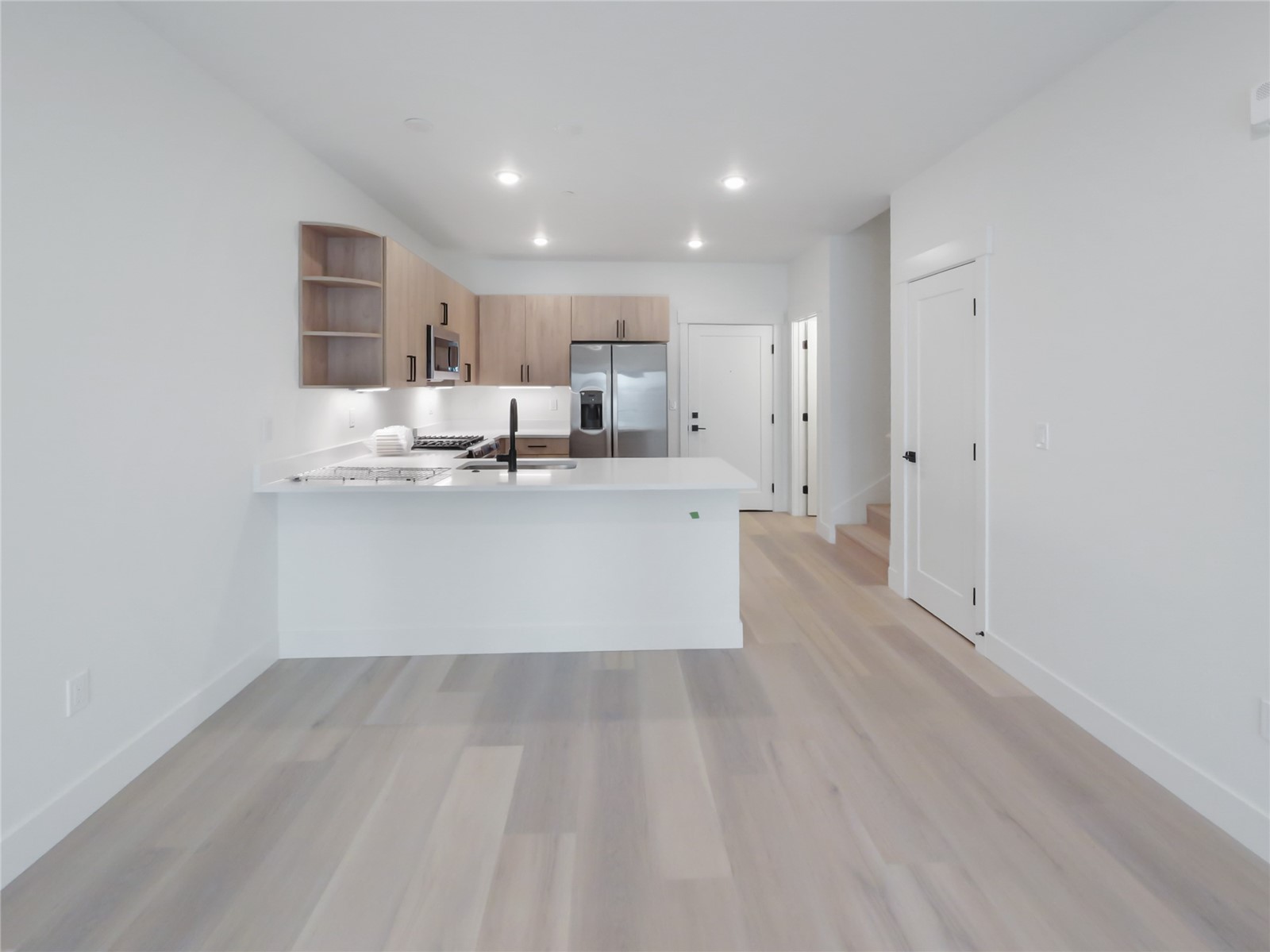 740 Blue River Parkway E11 Property Photo 6