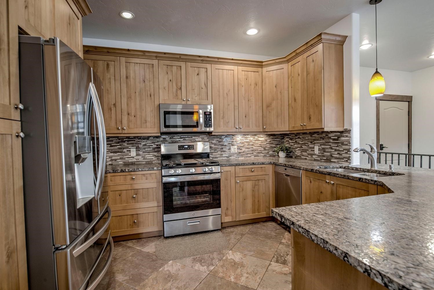 401 Granite Street 15 Property Photo 7