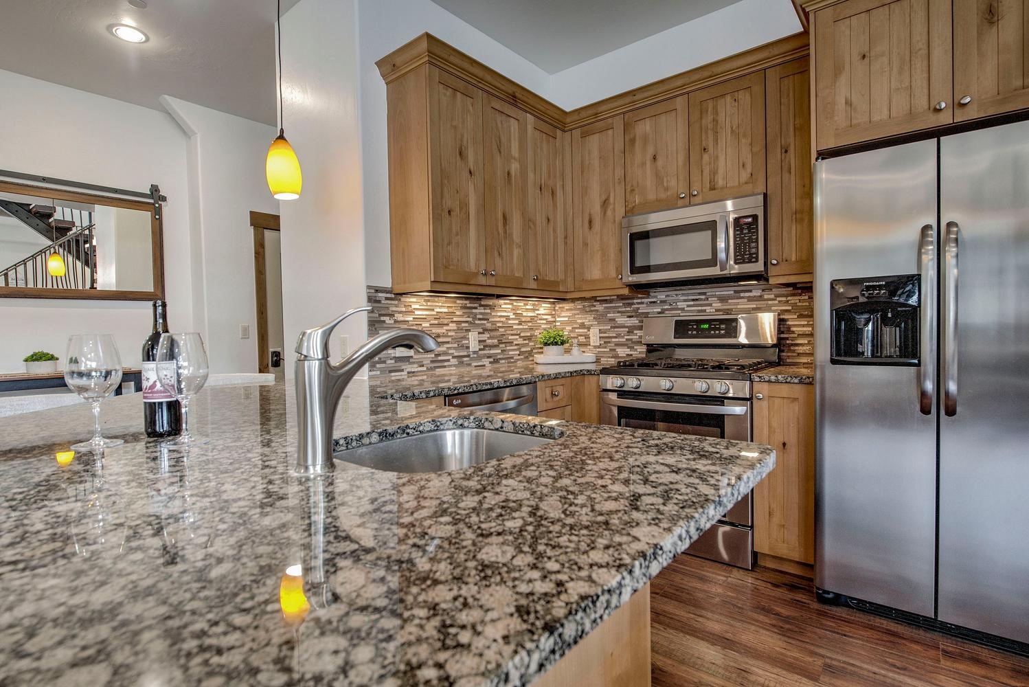 401 Granite Street 15 Property Photo 29