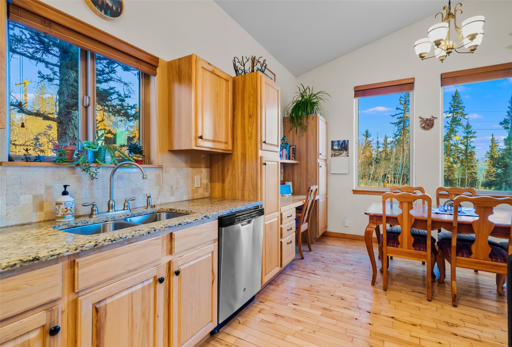 48 Teton Trail Property Photo 3