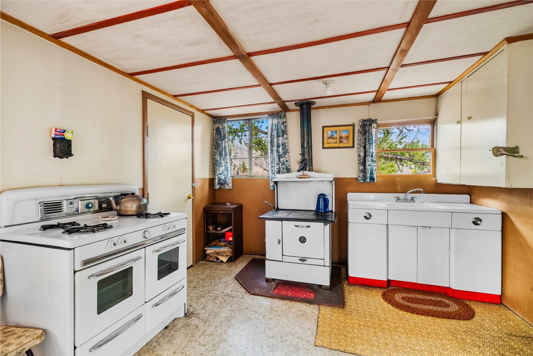 26 Meadow Drive Property Photo 15