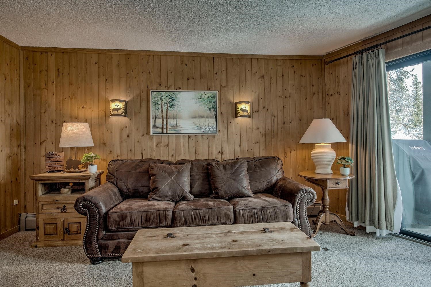 1075 Ski Hill Road 46 Property Photo 5