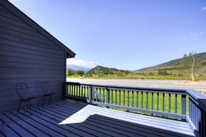 250 Cove Boulevard 3 Property Photo 26