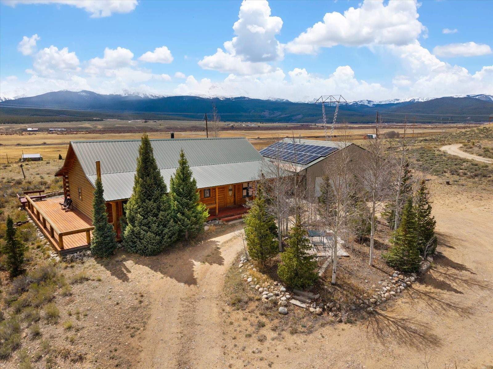 10818 Us Highway 24 Property Photo 1