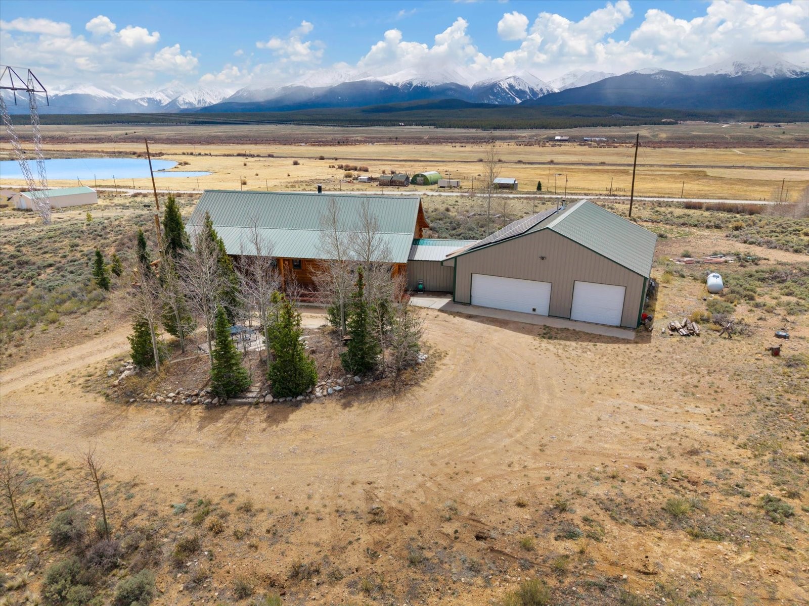 10818 Us Highway 24 Property Photo 2