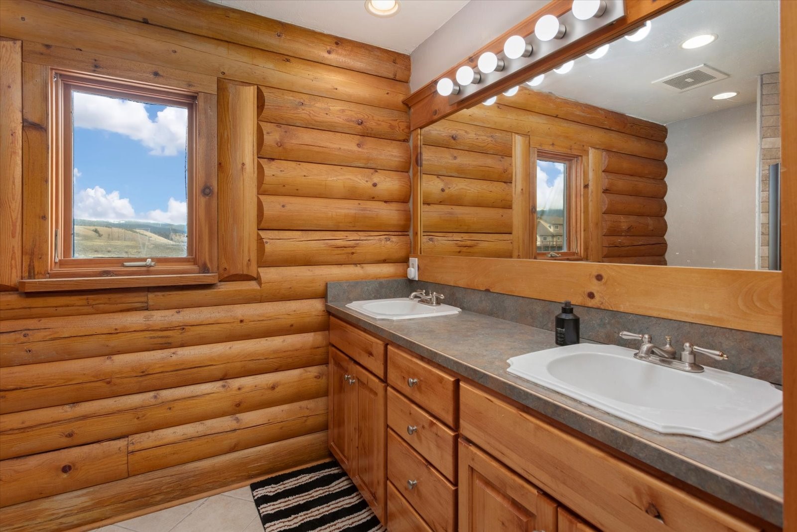 10818 Us Highway 24 Property Photo 32