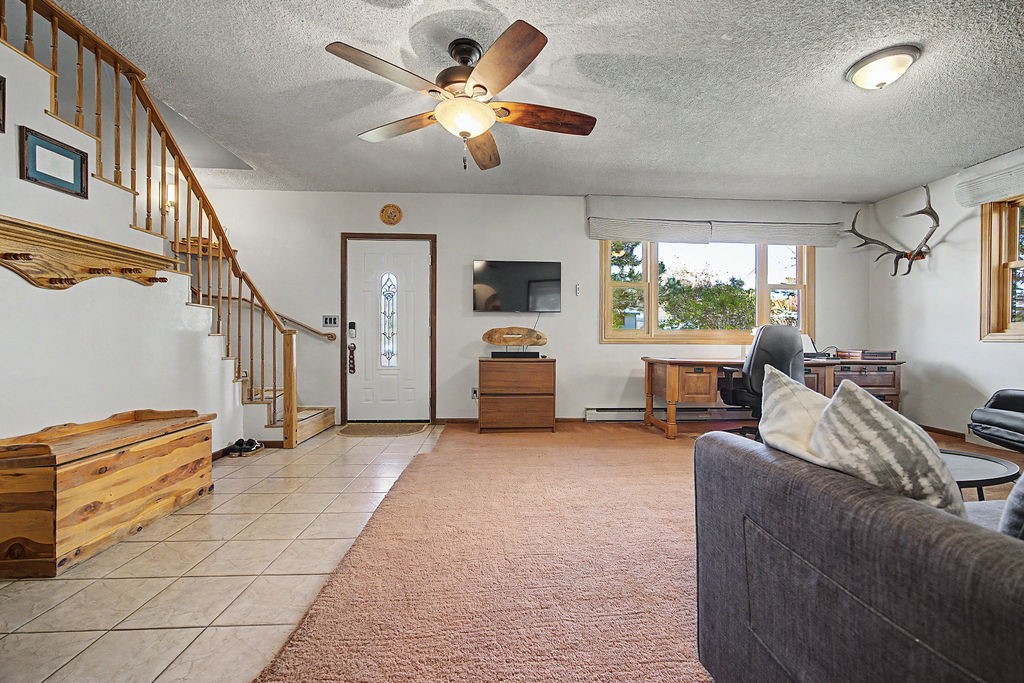 431 Clover Circle Property Photo 28