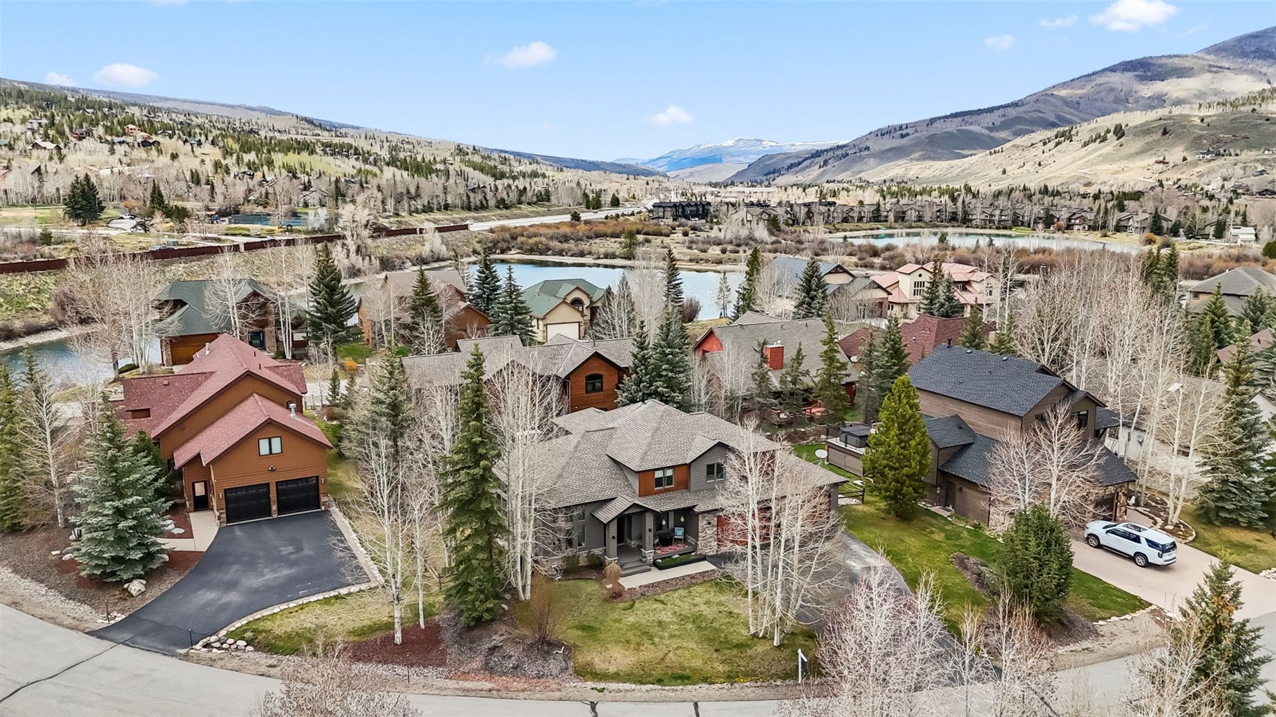 1532 Legend Lake S Property Photo 49