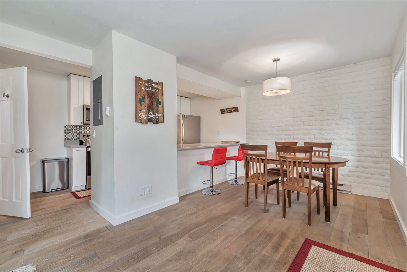 1 Cedar Court 1 Property Photo 9