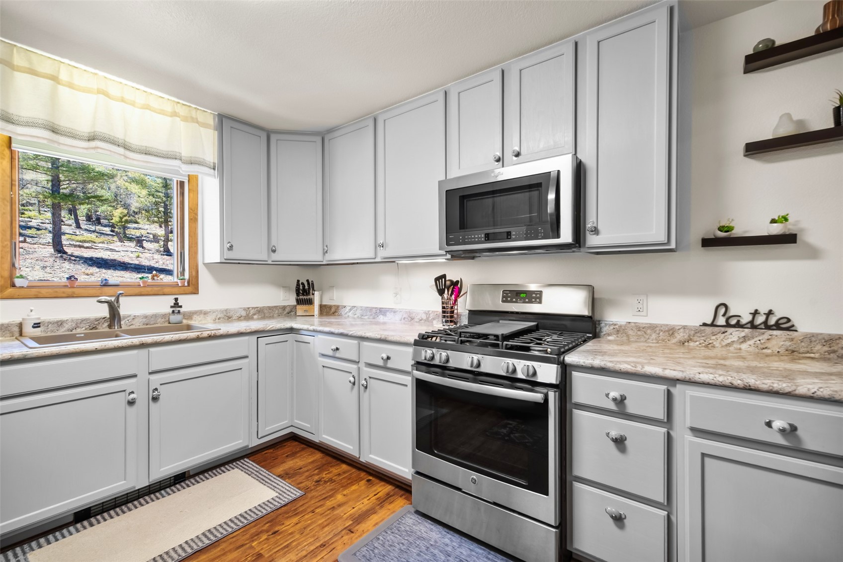 4091 Singletree Road Property Photo 14