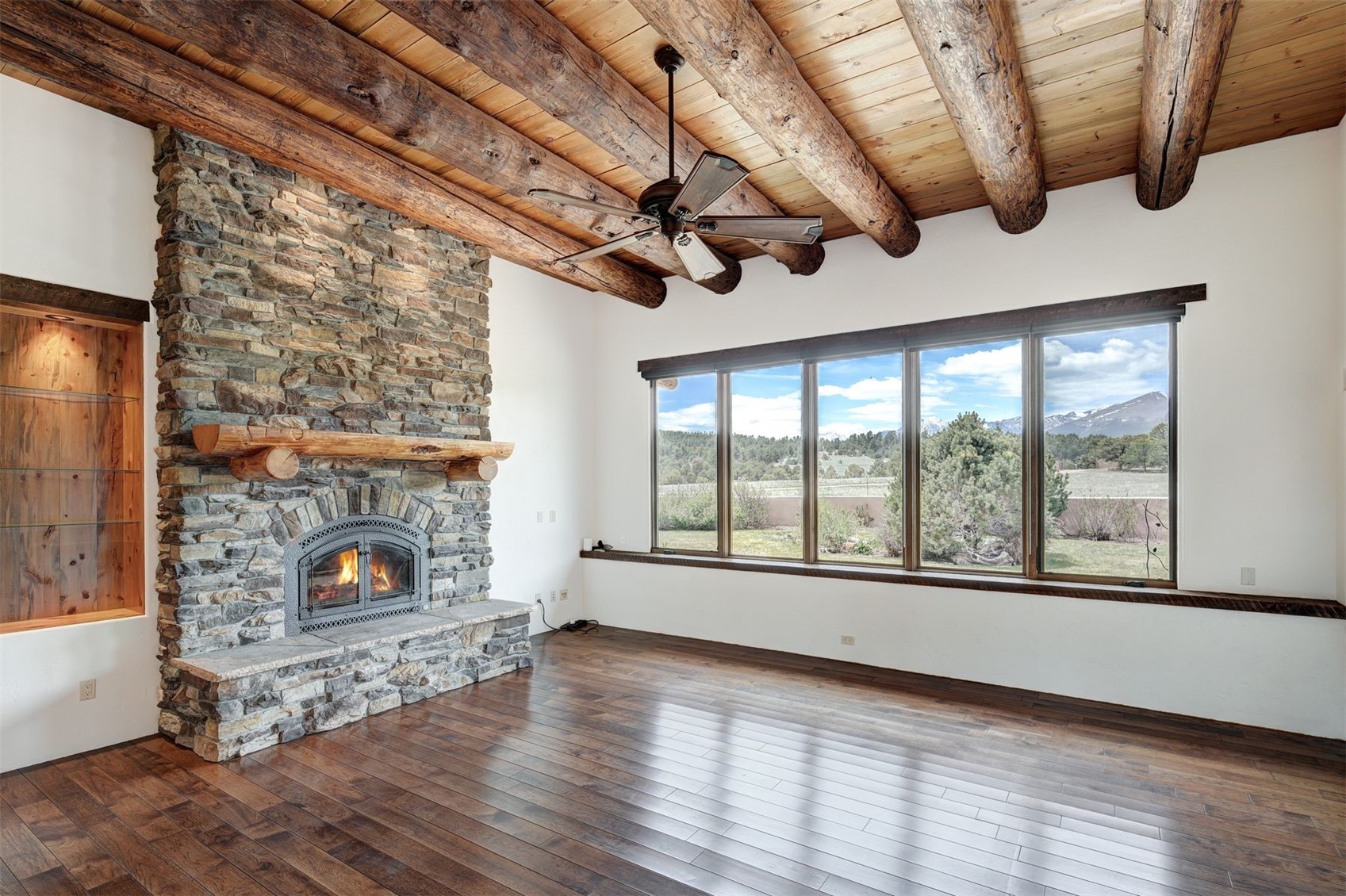 1328 Round Up Road Property Photo 11