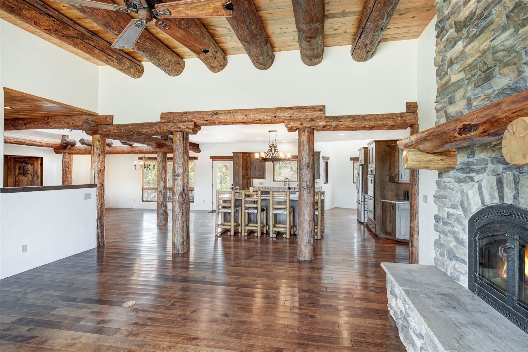 1328 Round Up Road Property Photo 12