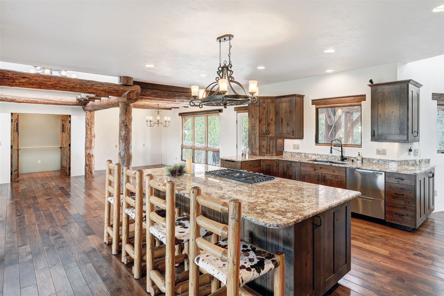 1328 Round Up Road Property Photo 17