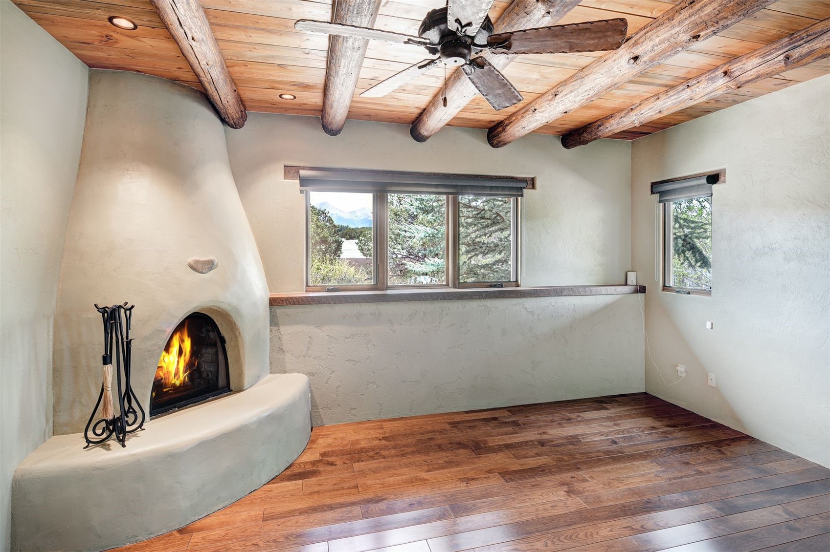 1328 Round Up Road Property Photo 20