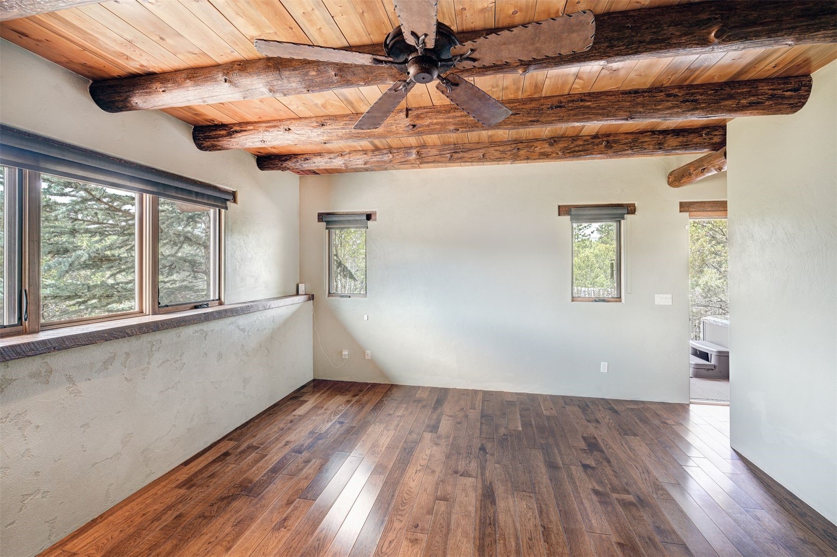 1328 Round Up Road Property Photo 21