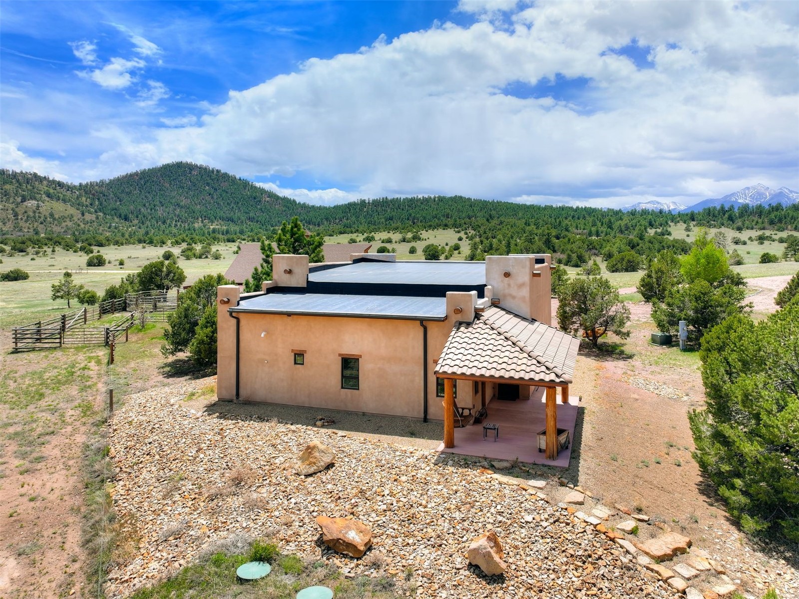 1328 Round Up Road Property Photo 39