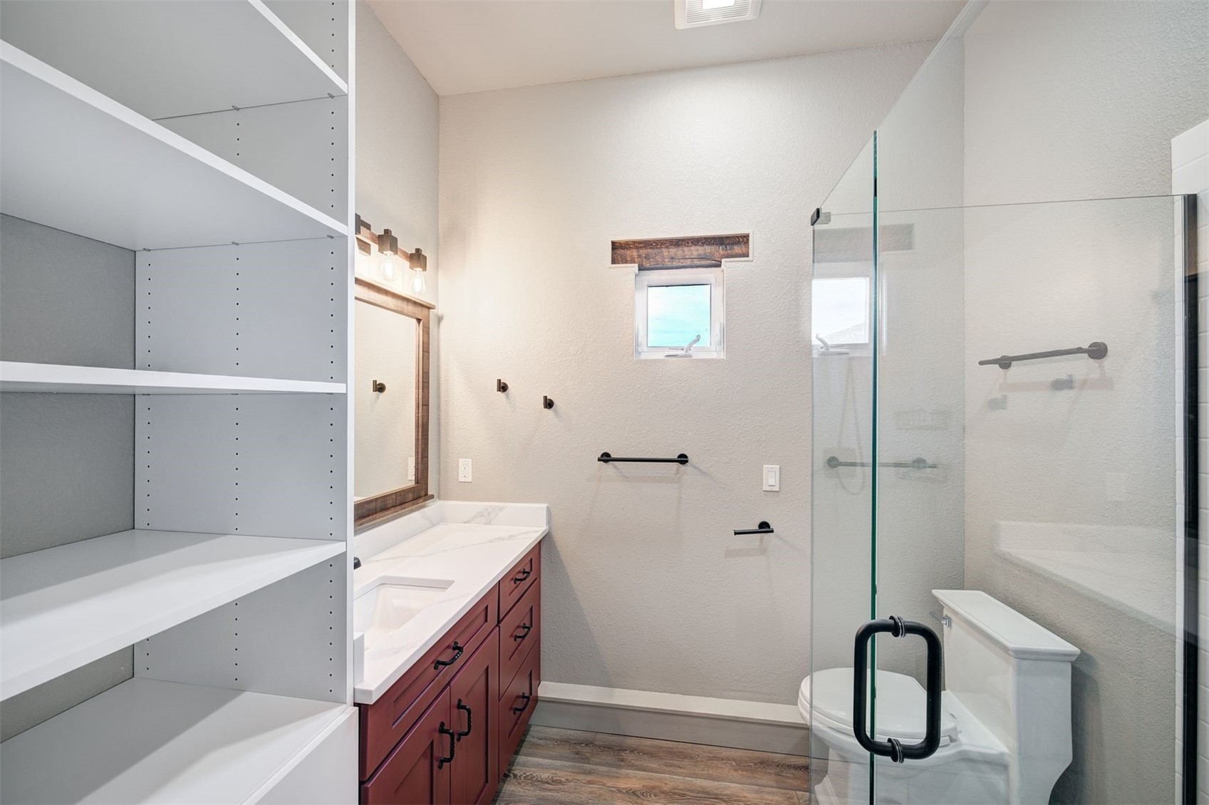1328 Round Up Road Property Photo 43