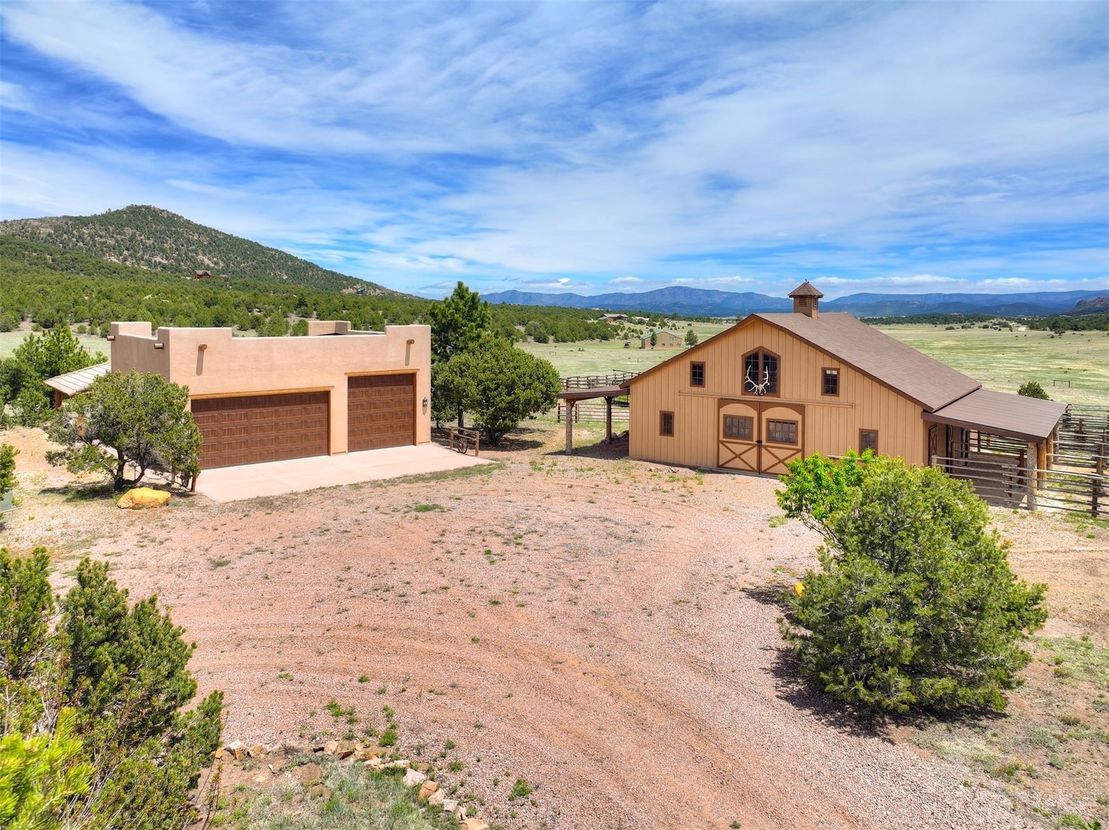 1328 Round Up Road Property Photo 44