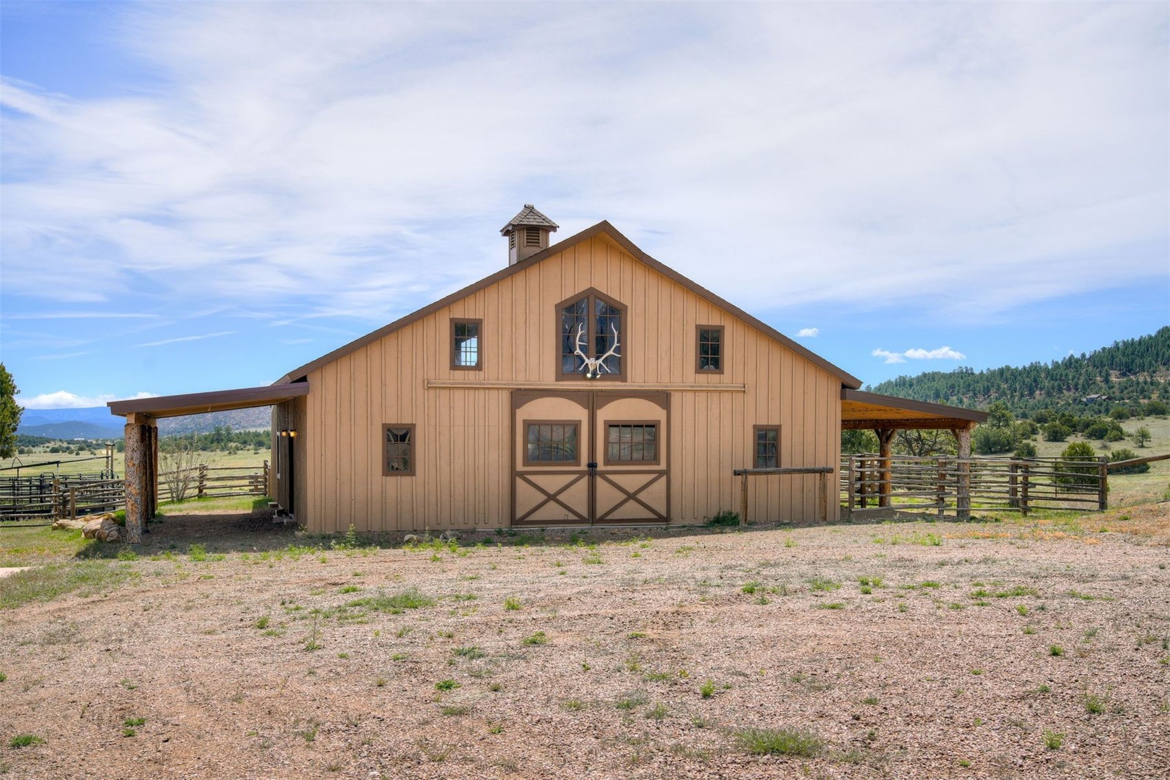 1328 Round Up Road Property Photo 45