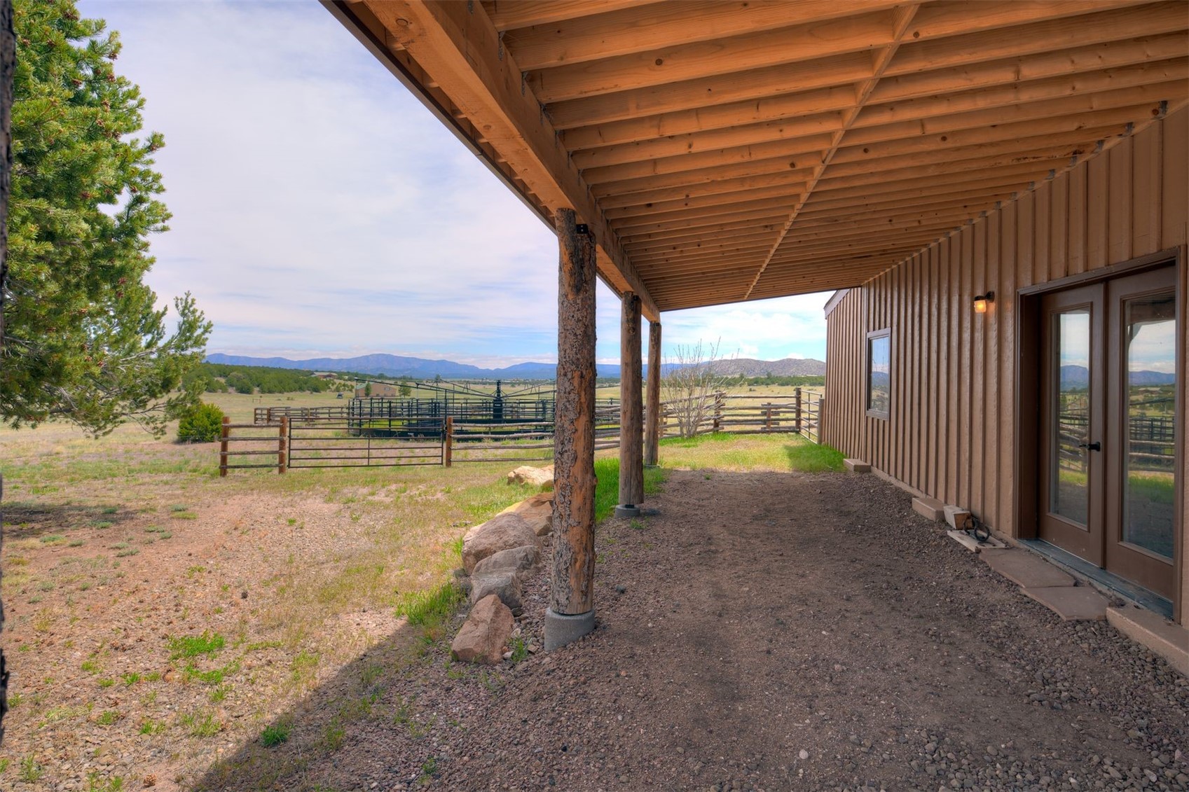 1328 Round Up Road Property Photo 46