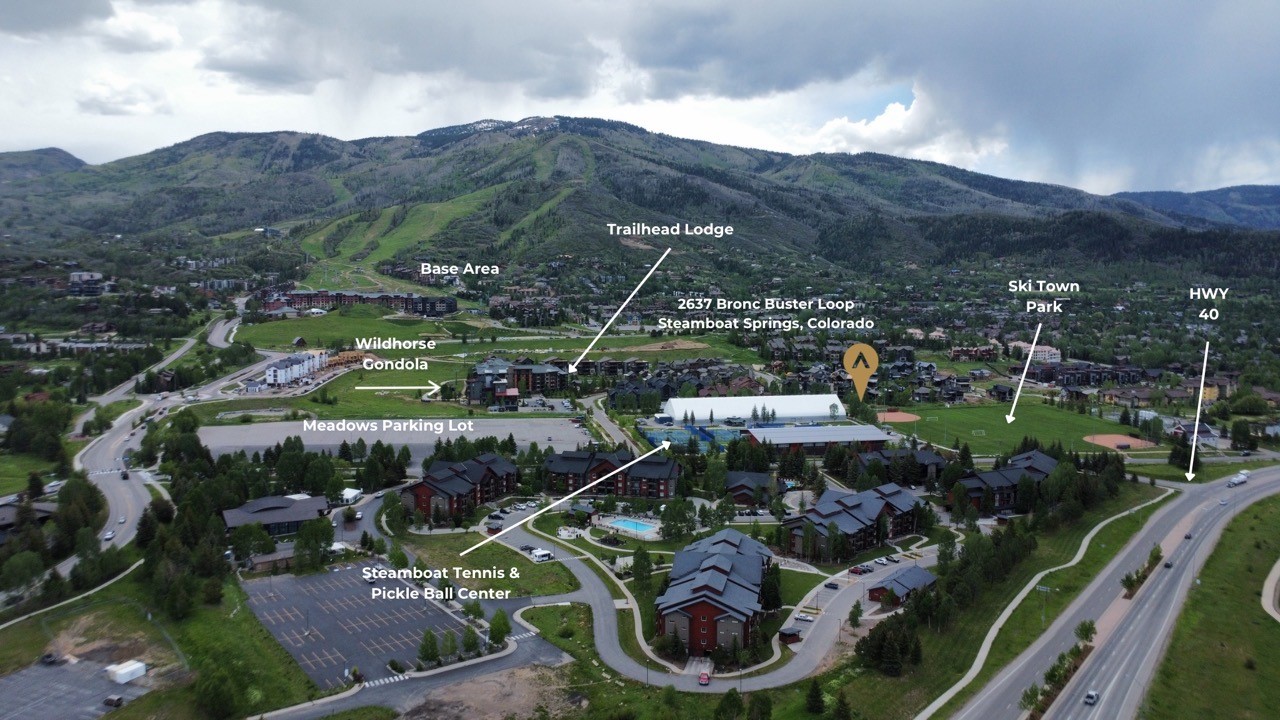 2637 Bronc Buster Loop - Property Photo 2