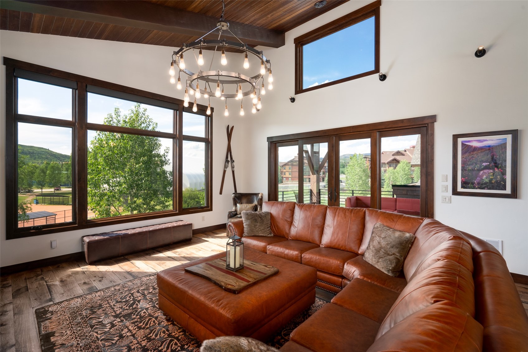 2637 Bronc Buster Loop - Property Photo 7