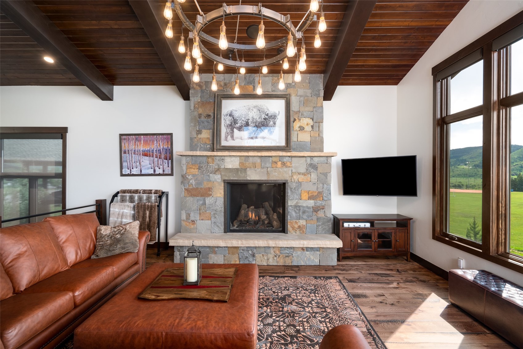 2637 Bronc Buster Loop - Property Photo 10