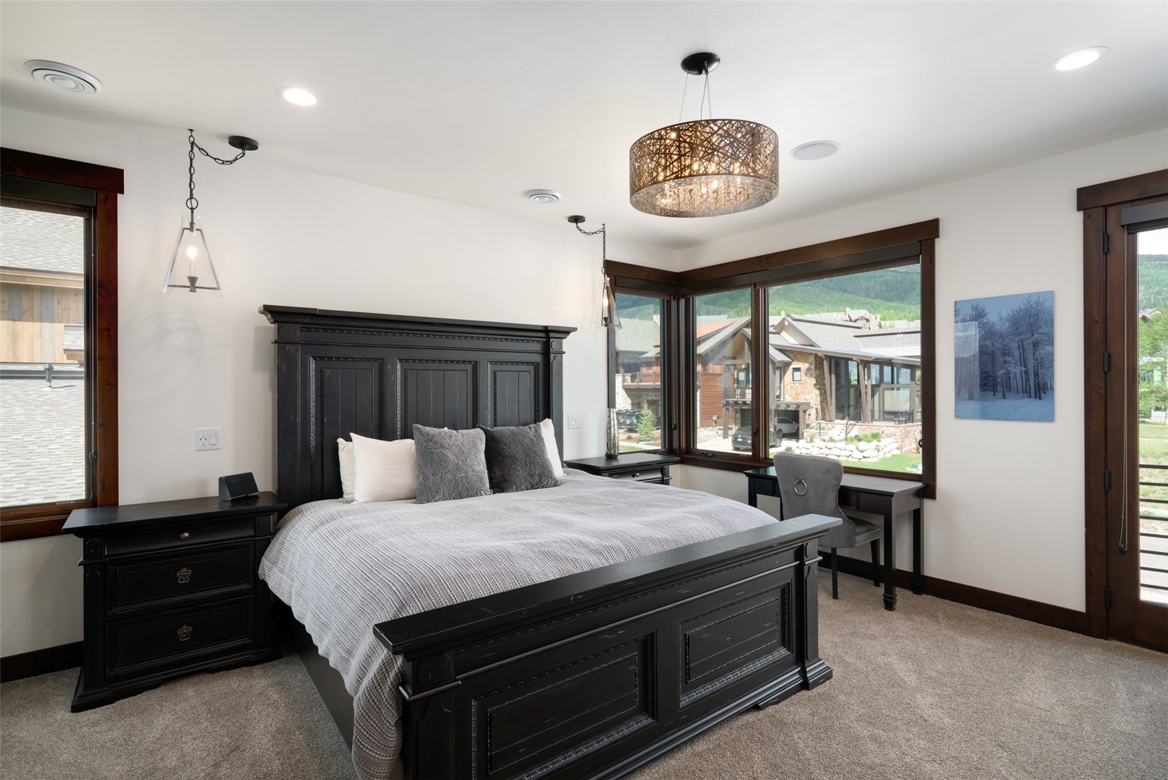2637 Bronc Buster Loop - Property Photo 16
