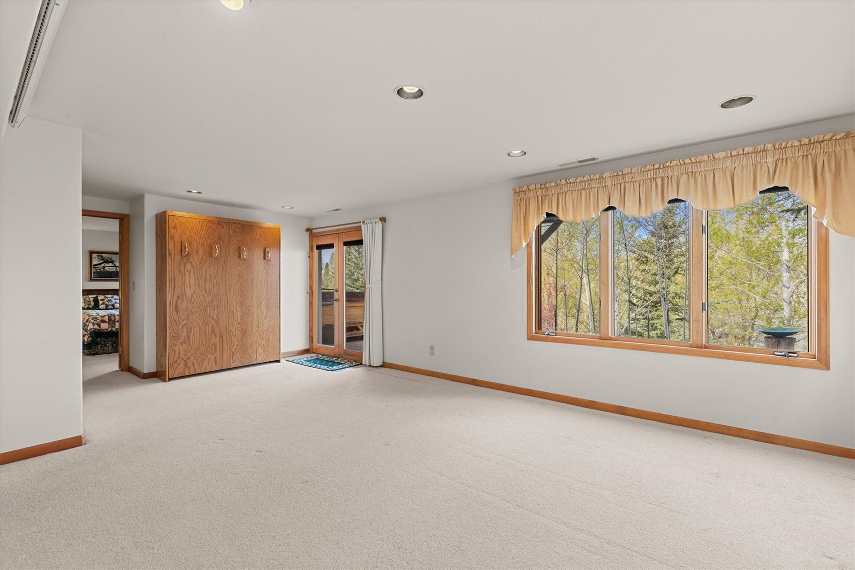 1848 Hunters Court Property Photo 31