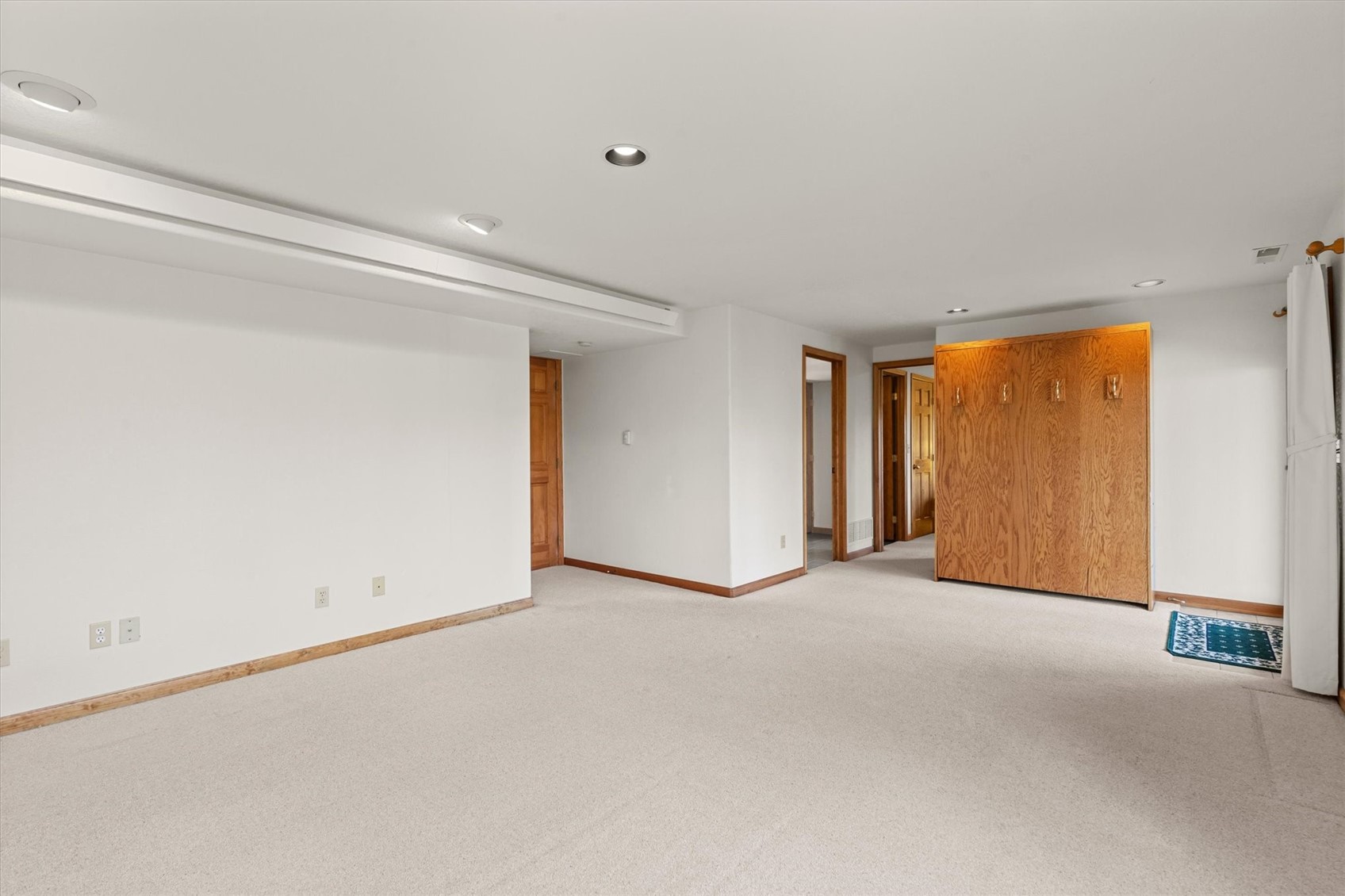 1848 Hunters Court Property Photo 33