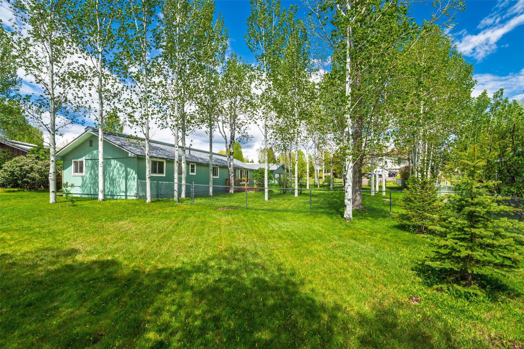 40570 Steamboat Drive Property Photo 8