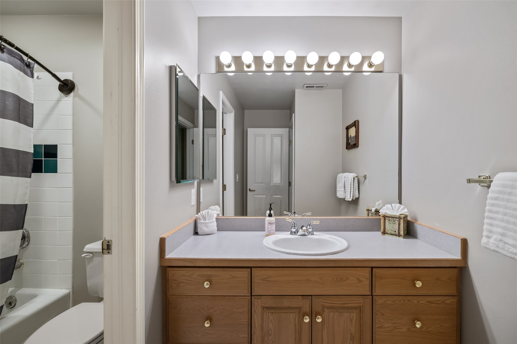 2665 Windward Way Property Photo 21