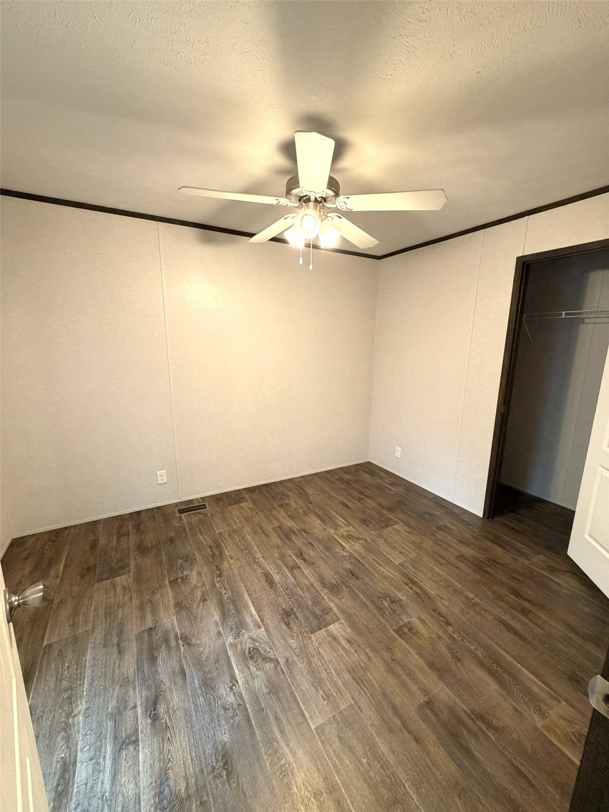 400 Willow Bend 14b Property Photo 5