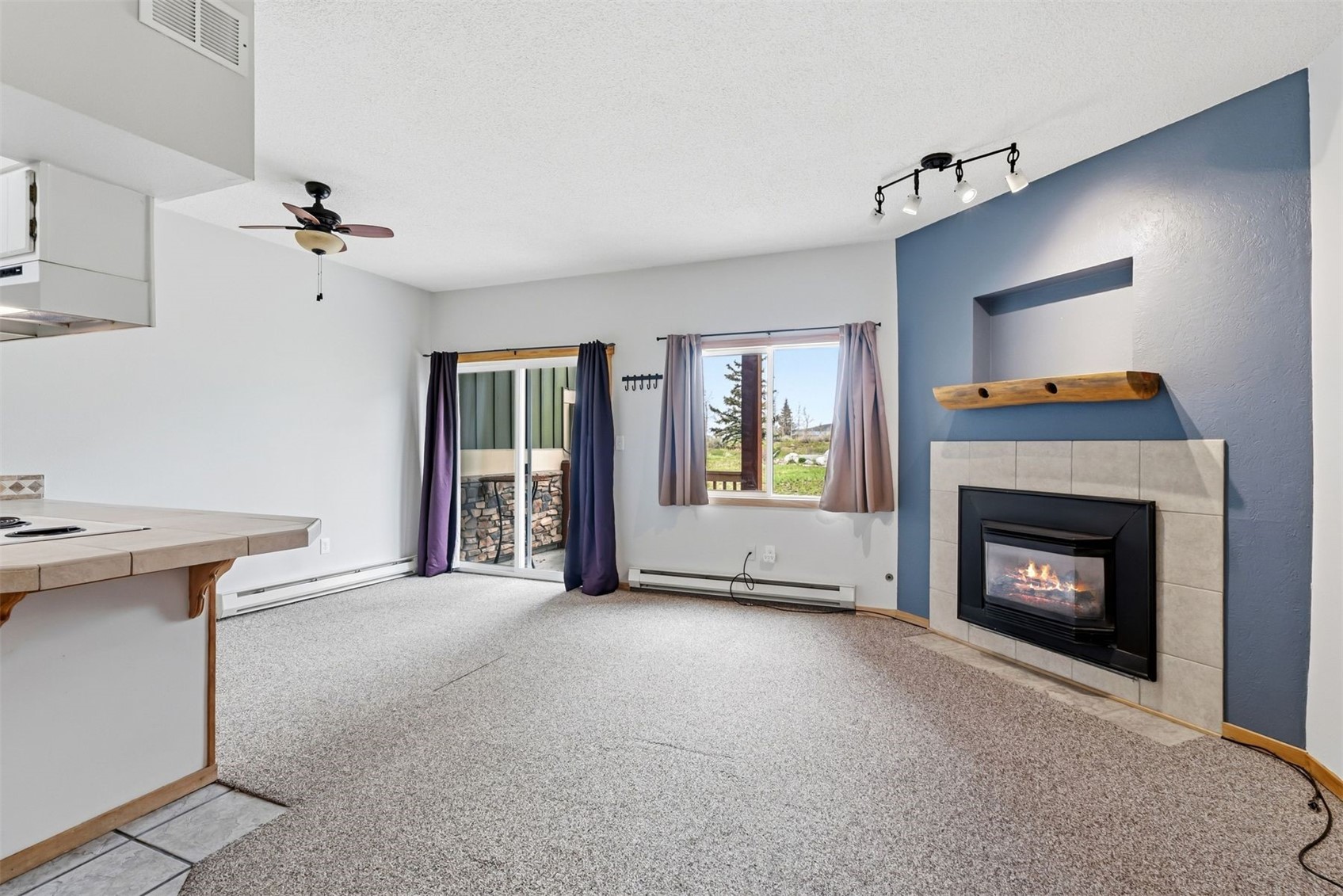 148 Summit Drive A7 Property Photo 3