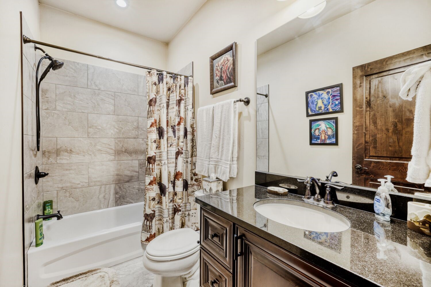 852 Independence Road B Property Photo 13