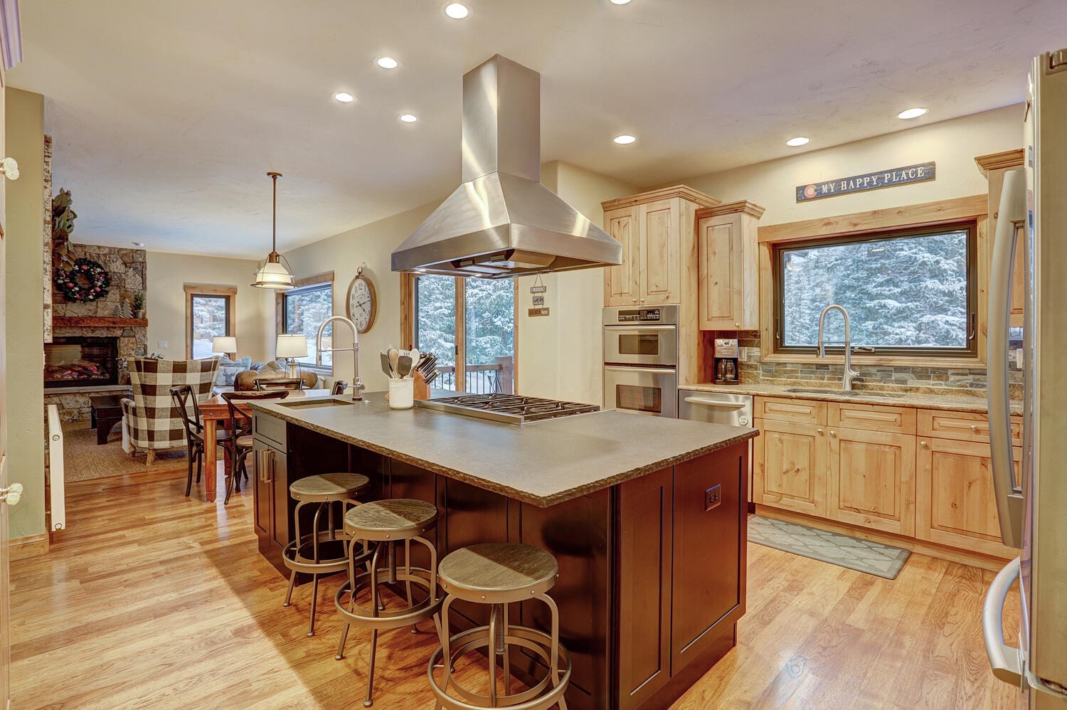 310 Whispering Pines Circle Property Photo 11