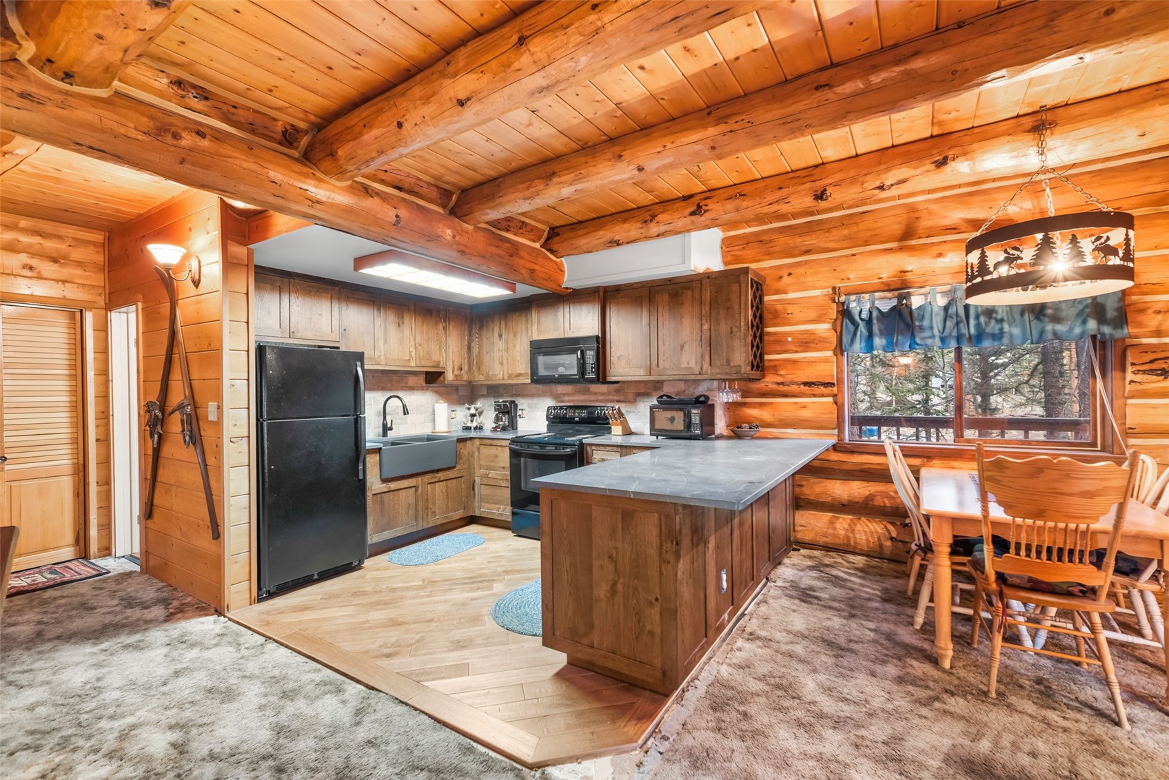 1106 Wampum Lane Property Photo 11