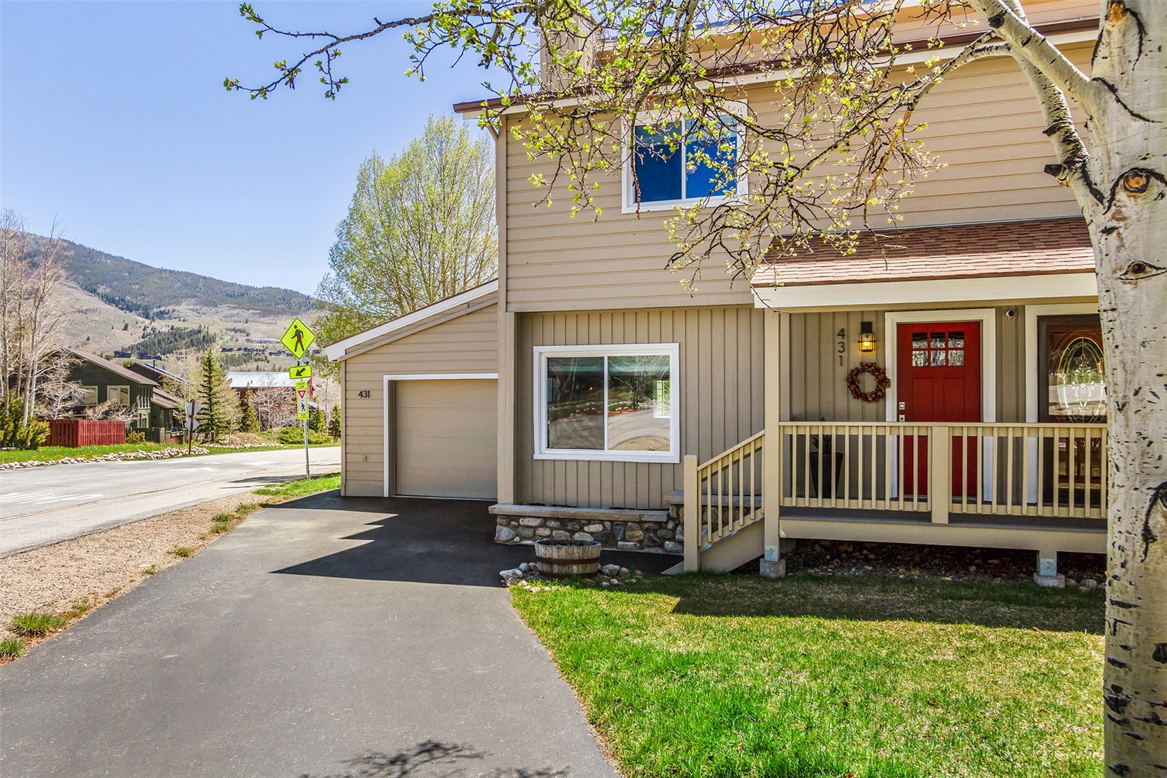 431 Marmot Circle Property Photo 2