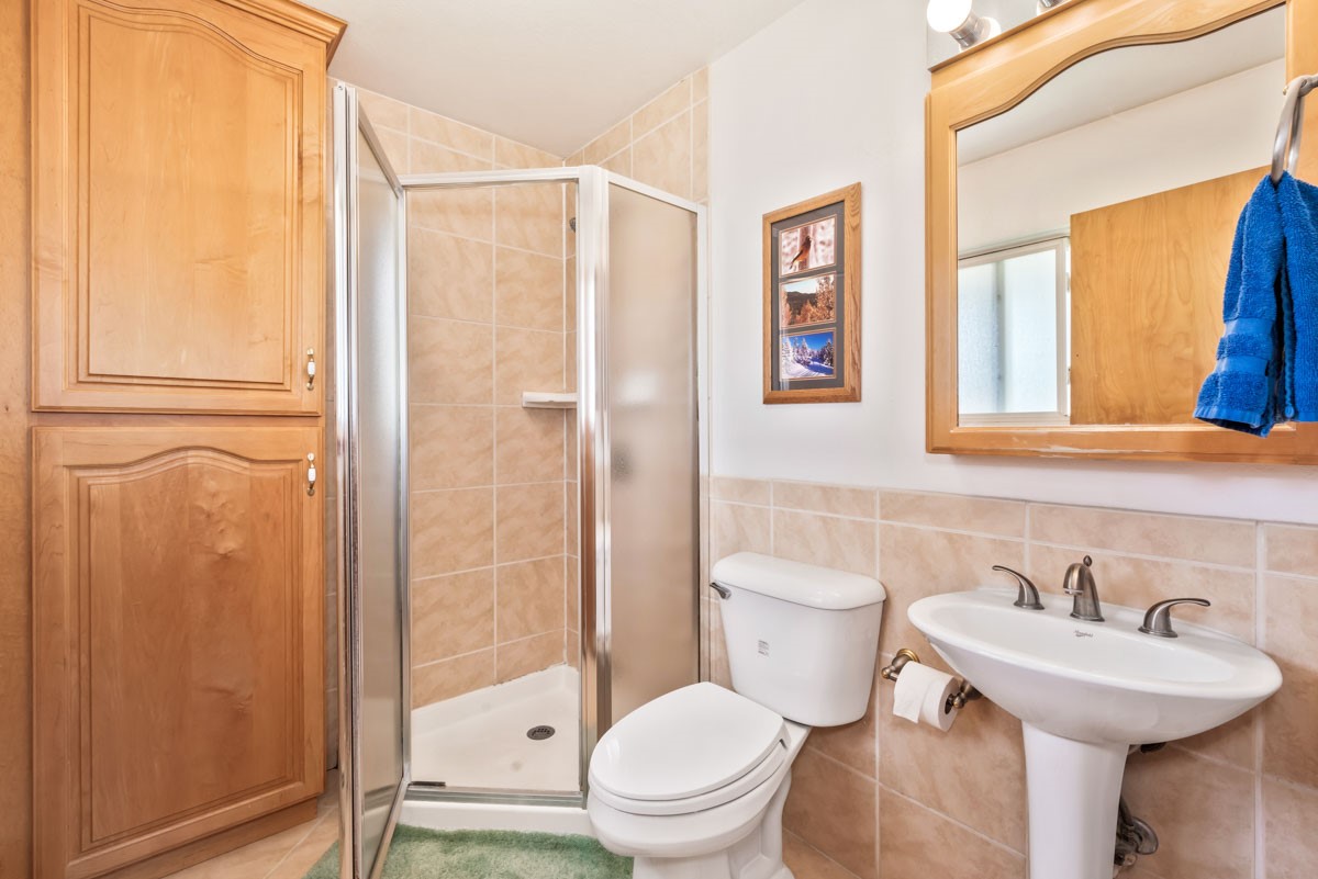 590 Steele Street Property Photo 31