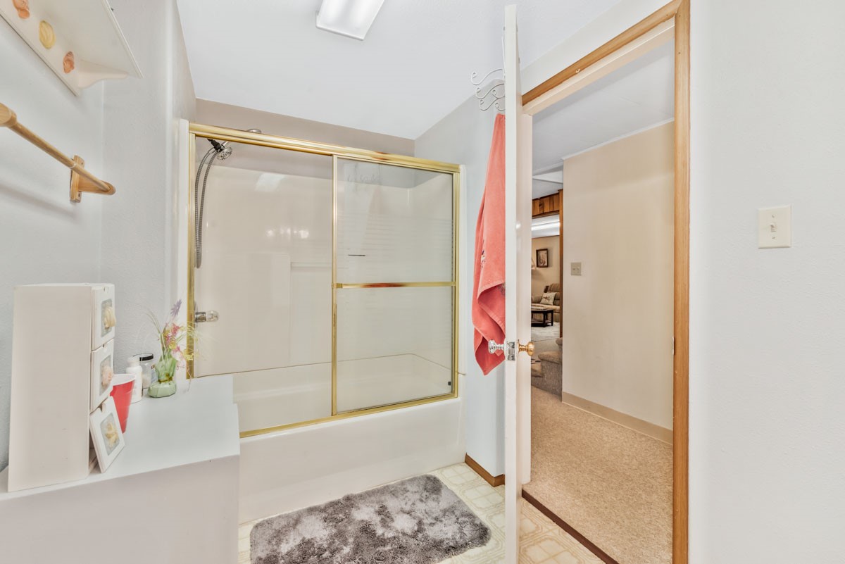 590 Steele Street Property Photo 37