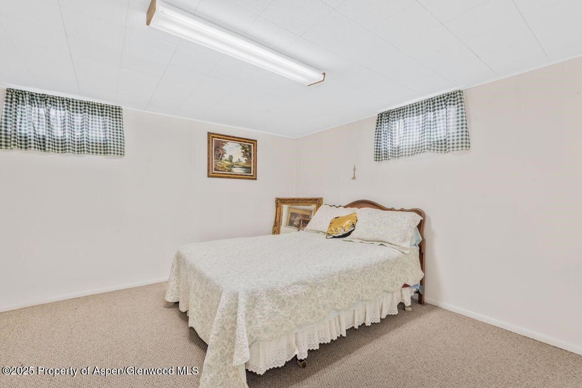 590 Steele Street Property Photo 38