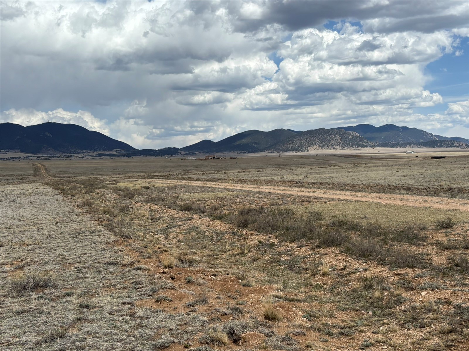 7125 Rio Blanco Road Property Photo 13