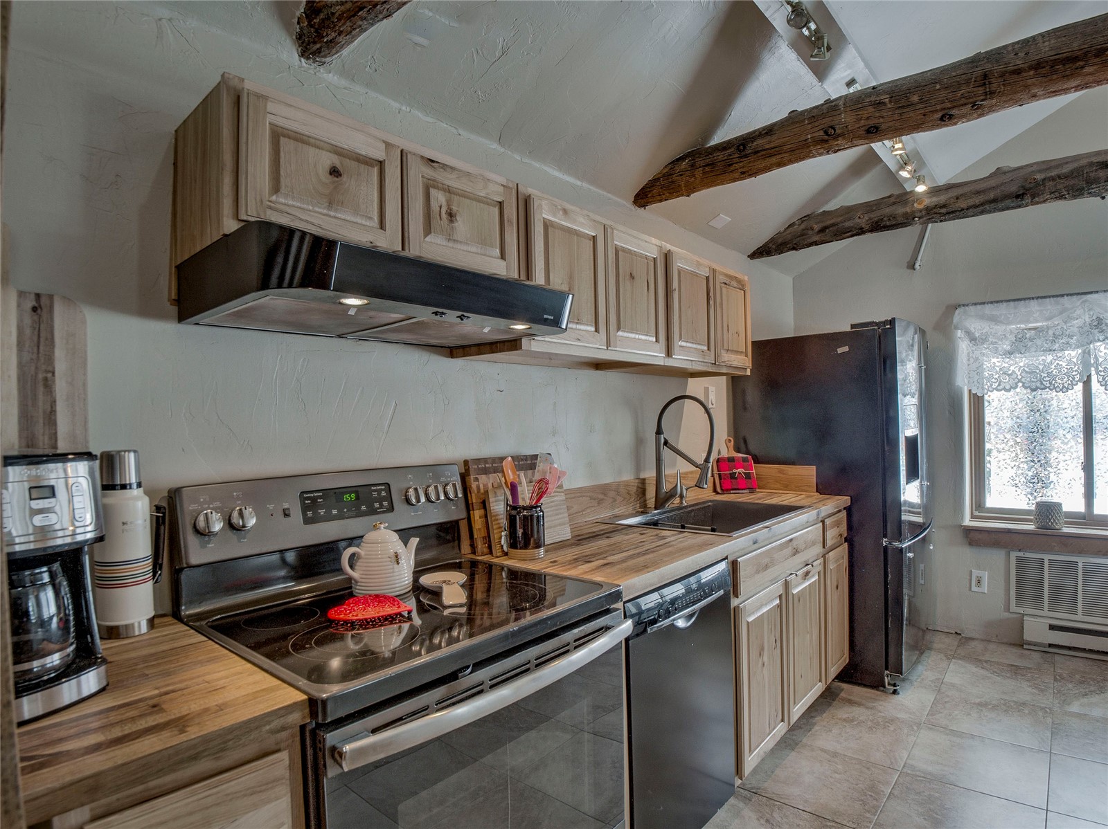 46 Singleton Road Property Photo 13