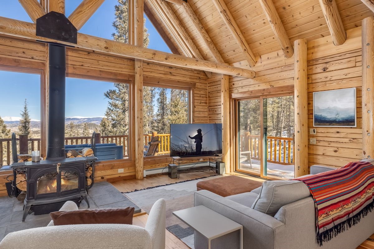999 Bowstring Property Photo 4
