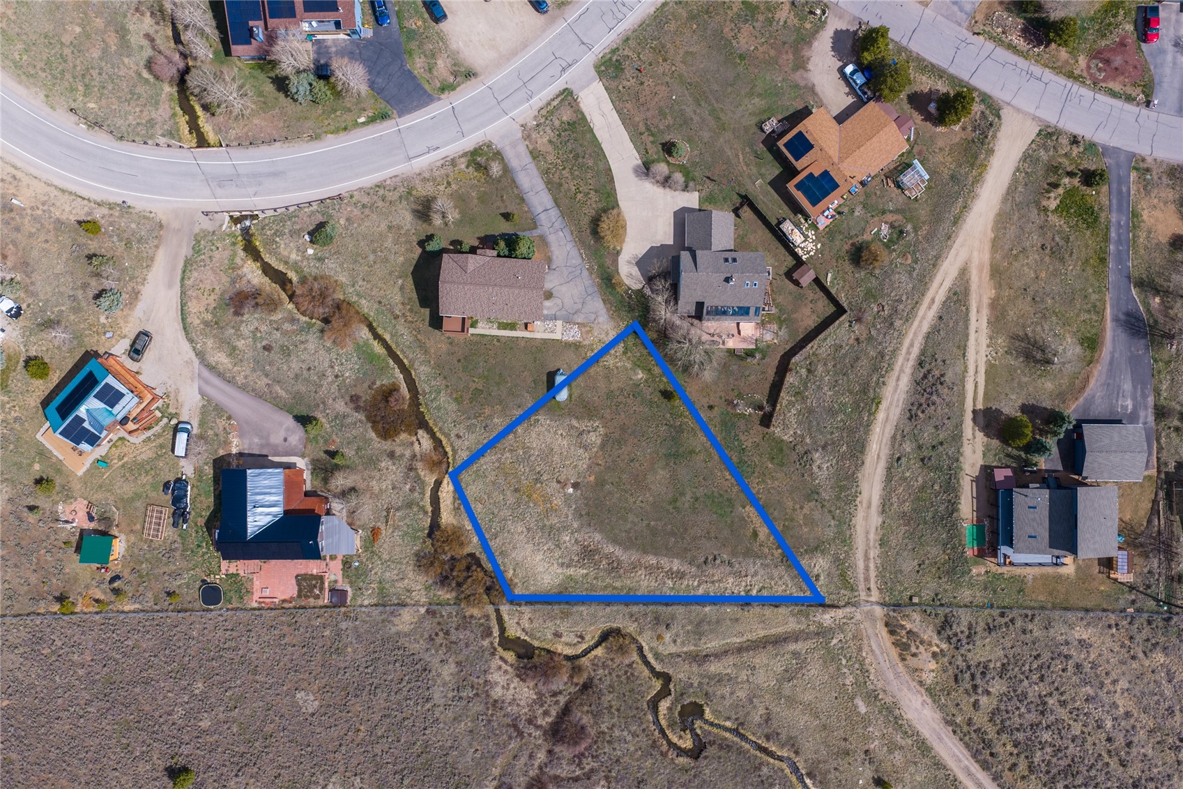 1018 Summit Drive Property Photo 11