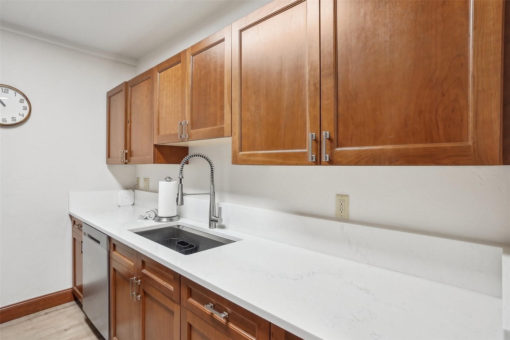 22787 Us Highway 6 302 Property Photo 24