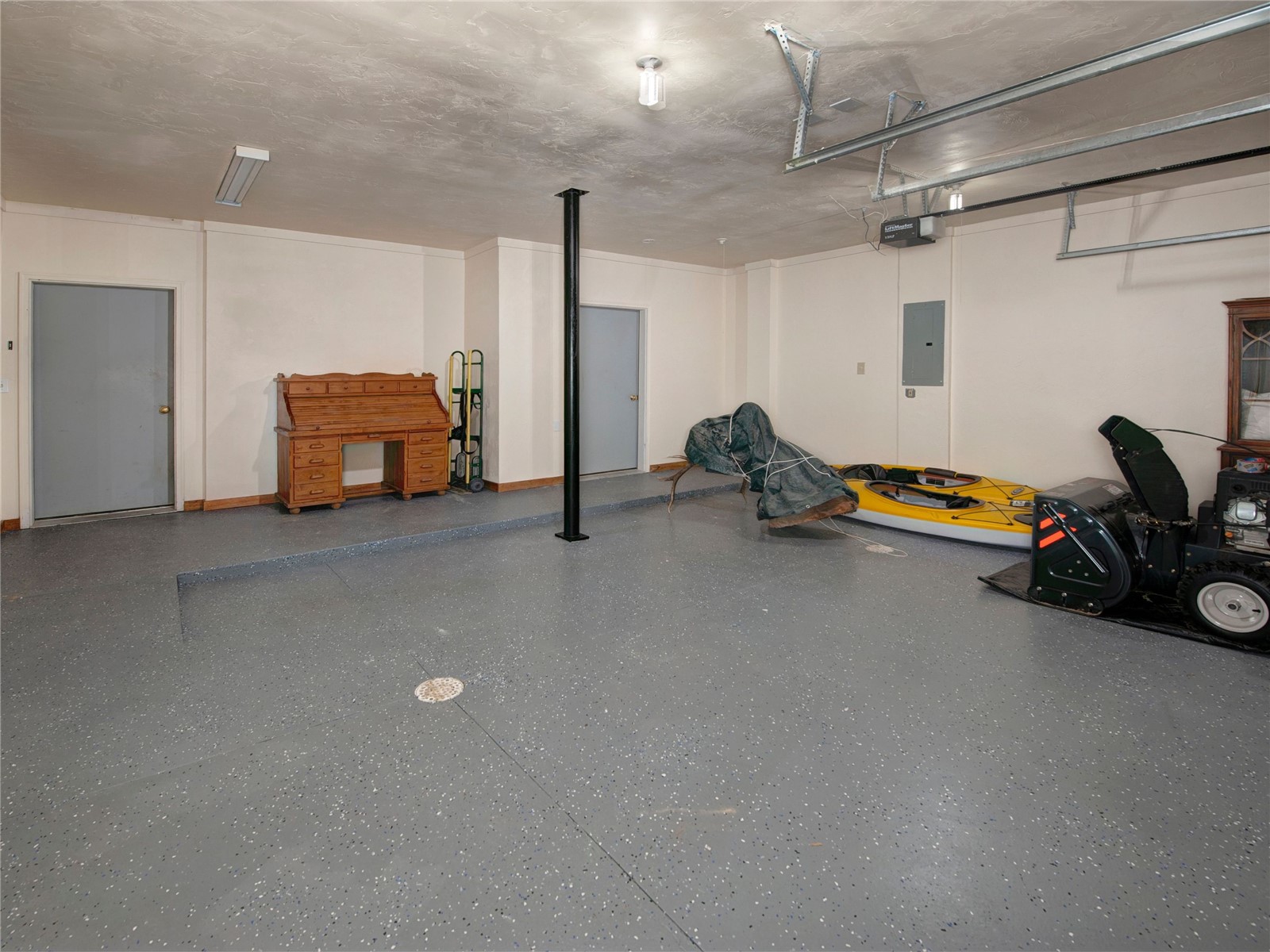 12715 E State Highway 82 Property Photo 40