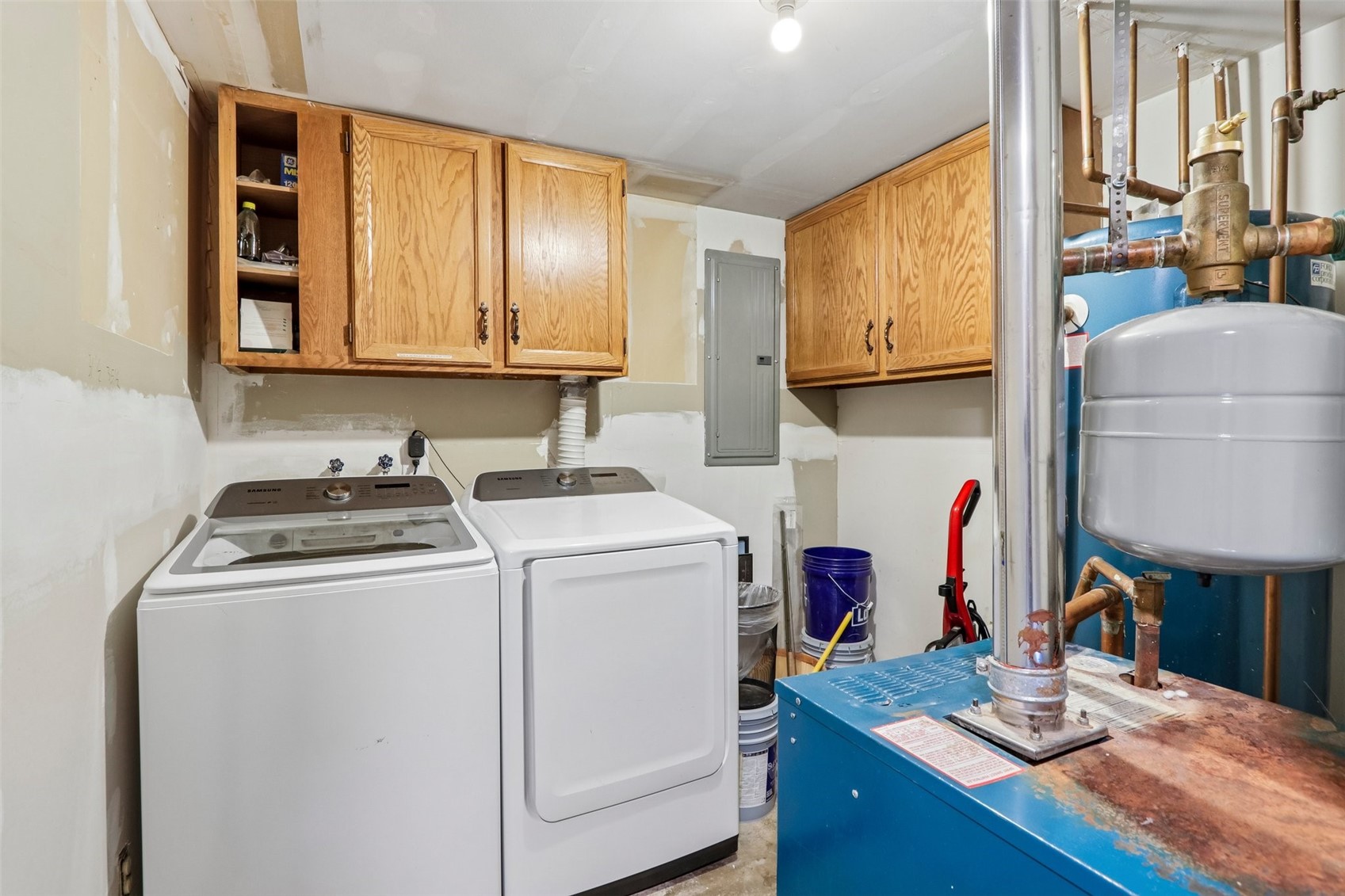 63 Solomons Lane Property Photo 34