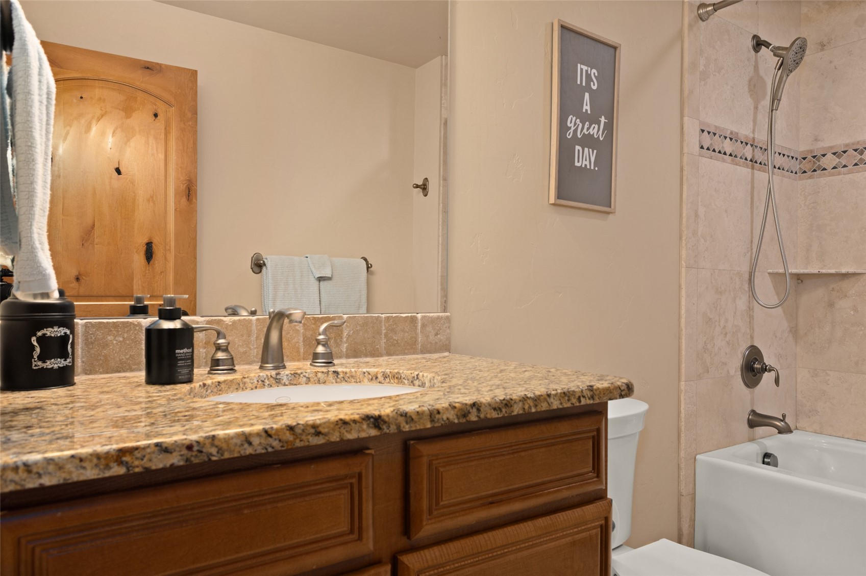 817 Majestic Circle Property Photo 19